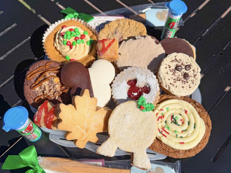 Holiday Cookie Stroll Image